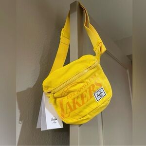 Lakers//Herschel waist bag